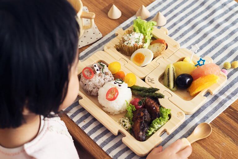 Enjoy your meal with joy by choosing the “Jigsaw Plate”